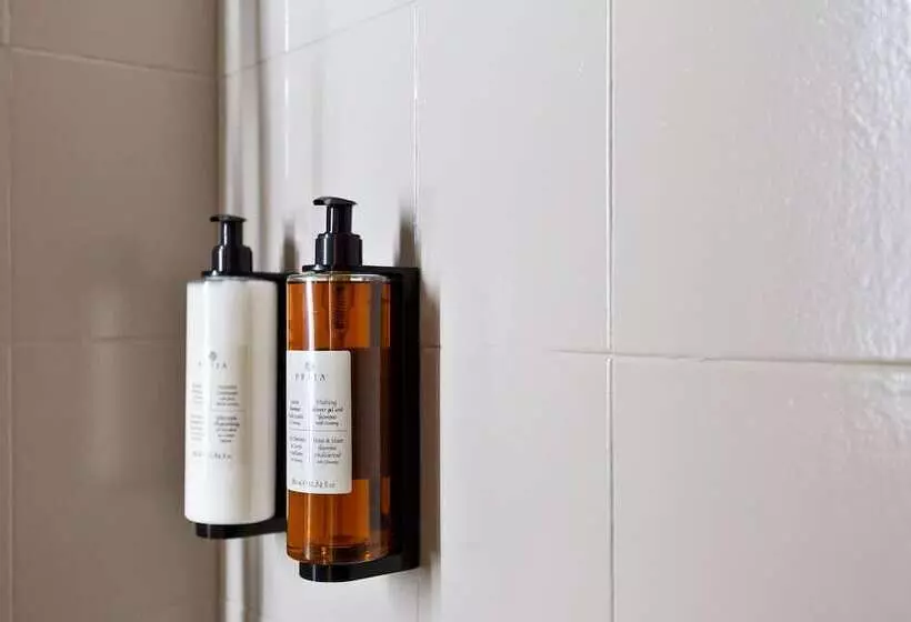 Sitges Group Blue&white