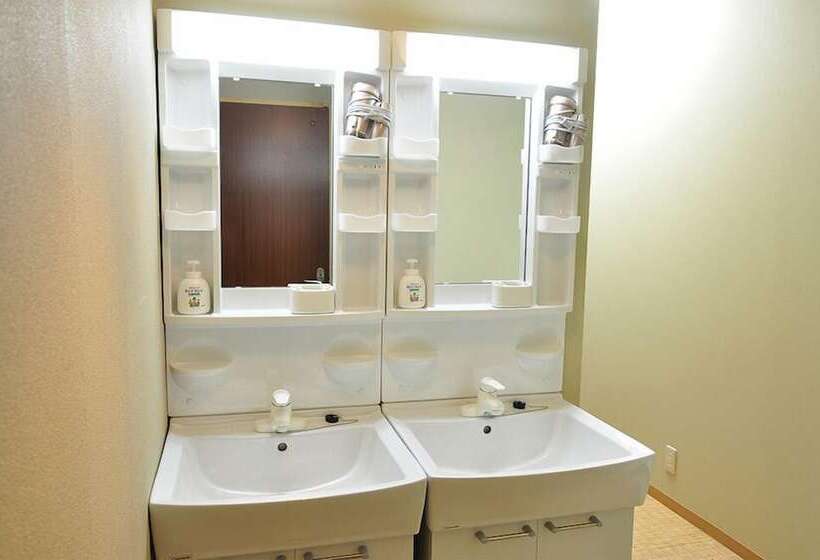 Auberge Hôtelière Suzuki Guesthouse