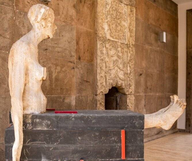 Casa Dell Arte Hotel Of Arts & Leisure