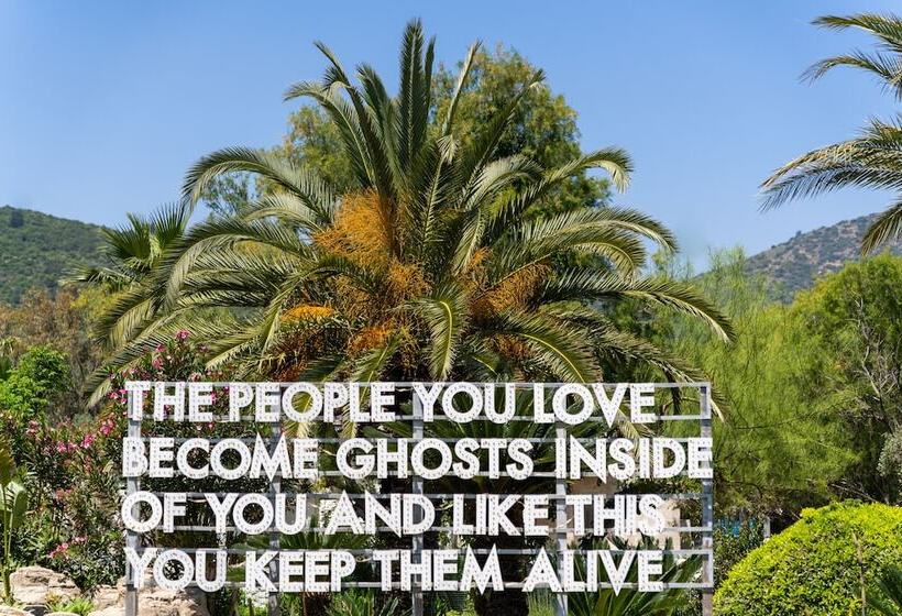 Casa Dell Arte Hotel Of Arts & Leisure