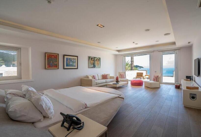 Casa Dell Arte Hotel Of Arts & Leisure