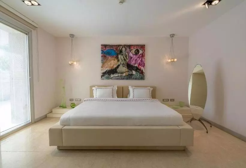 Casa Dell Arte Hotel Of Arts & Leisure