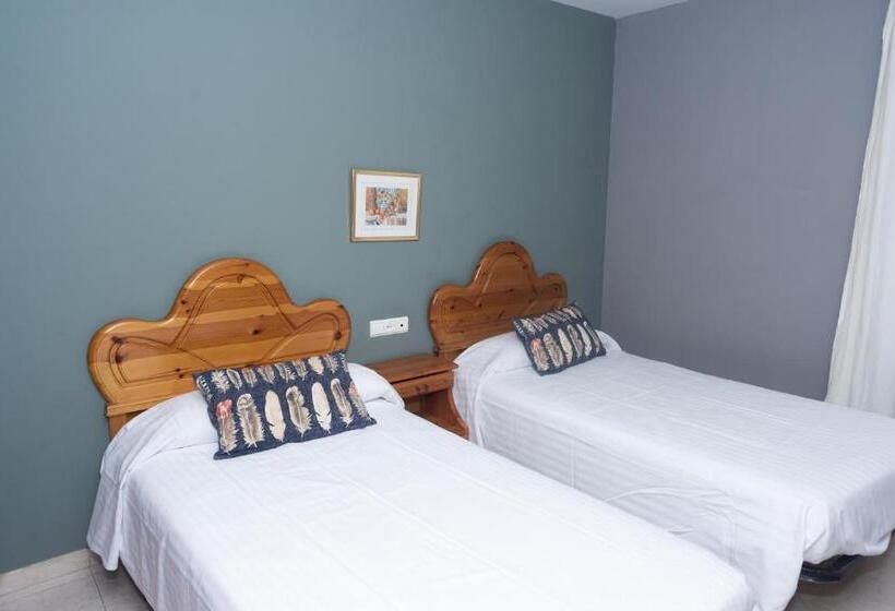 Hostal Venta De Valcorba