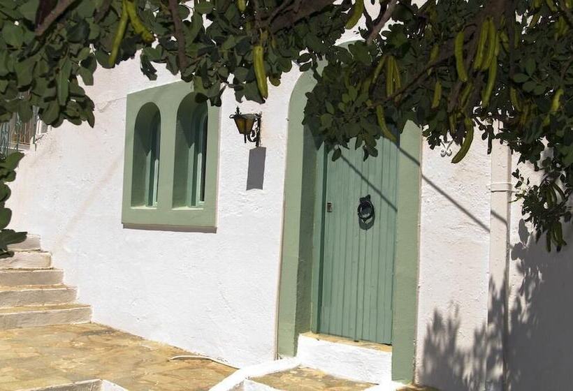 בית מלון כפרי Creta Star