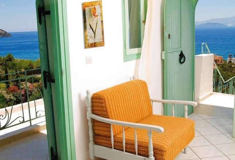 בית מלון כפרי Creta Star