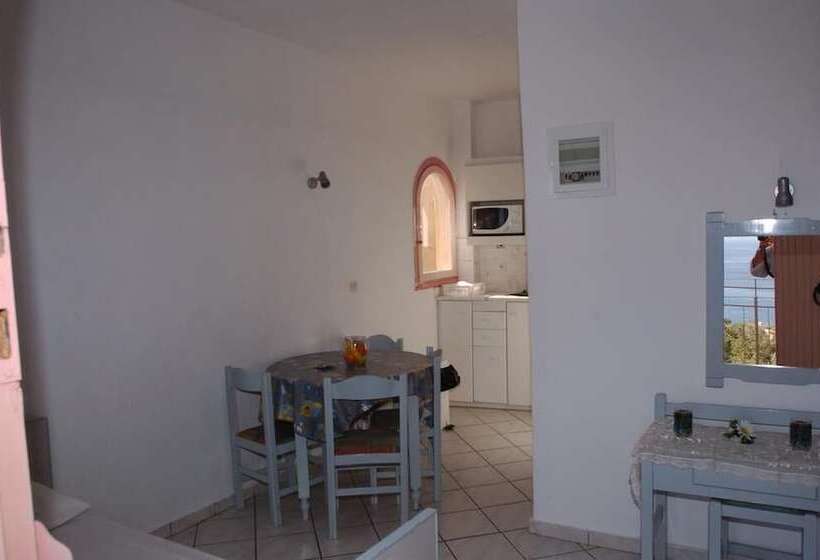 בית מלון כפרי Creta Star