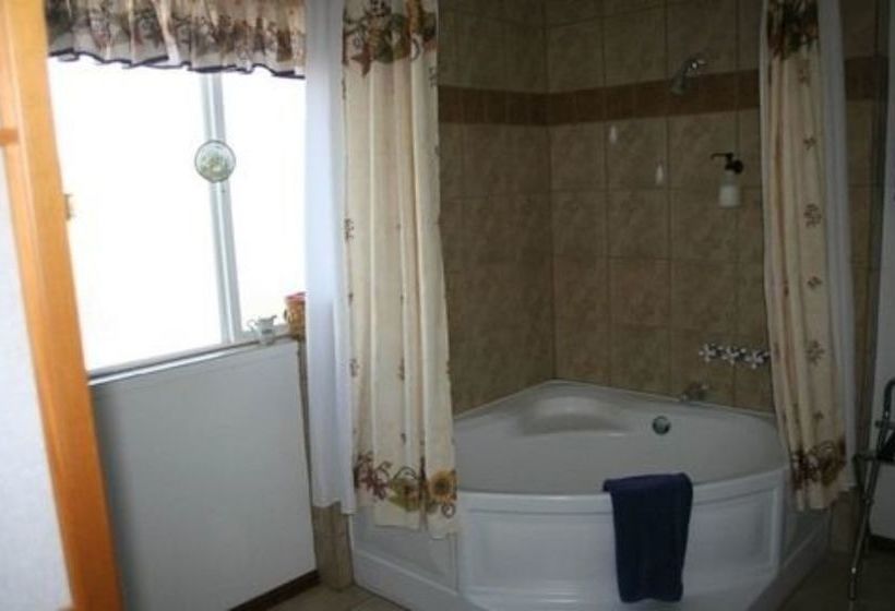 فندق Dreamcatcher Bed And Breakfast