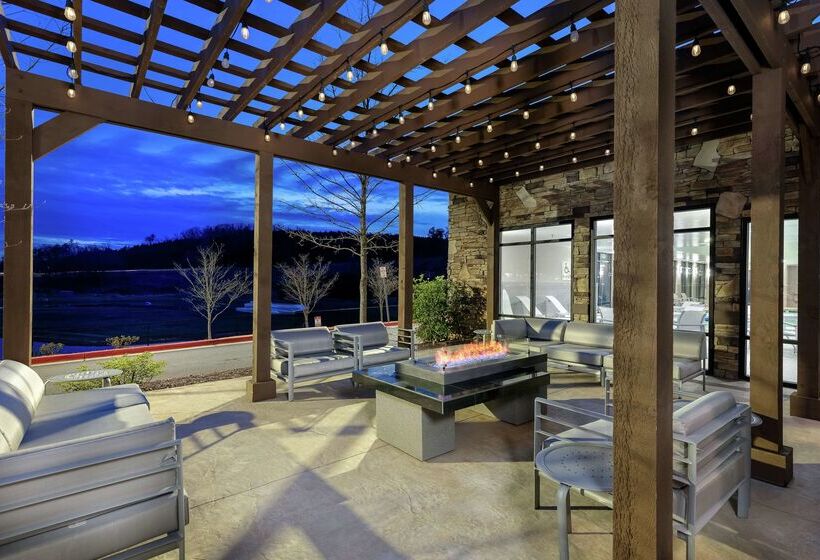 בית מלון כפרי Hampton Inn Emerson Lakepoint