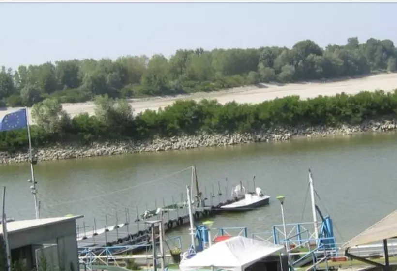 Hotelli Hostiliae Ciminiera