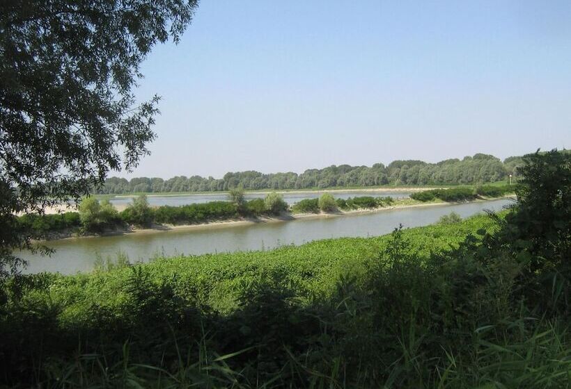 فندق Hostiliae Ciminiera