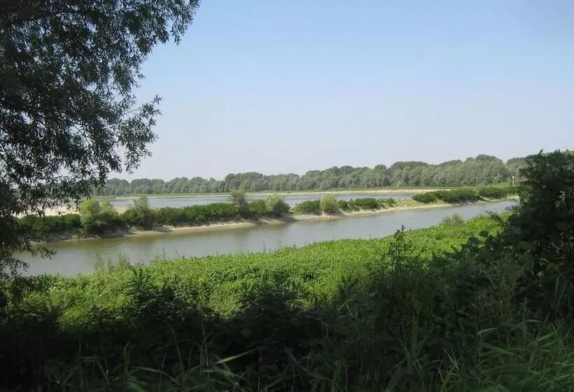 Hotelli Hostiliae Ciminiera