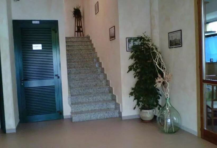 Hotelli Hostiliae Ciminiera