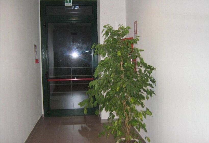 فندق Hostiliae Ciminiera