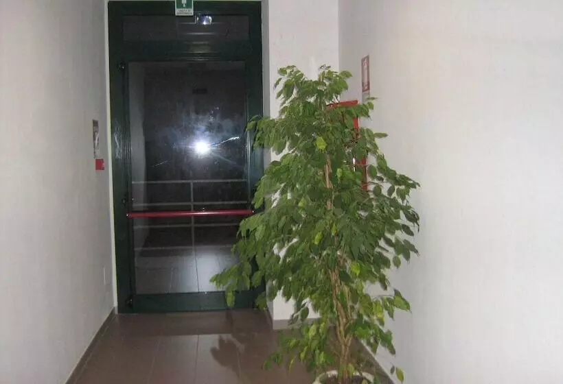 Hotelli Hostiliae Ciminiera