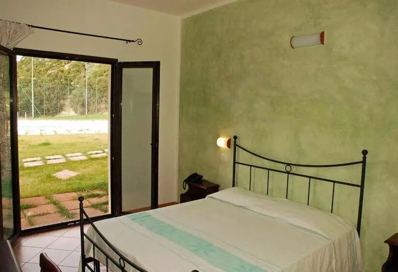 ホテル La Fattoria