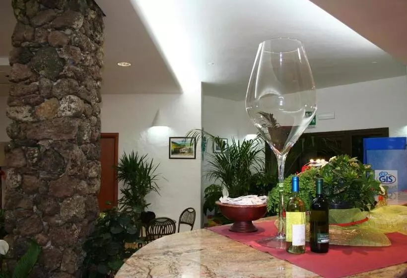 ホテル La Fattoria