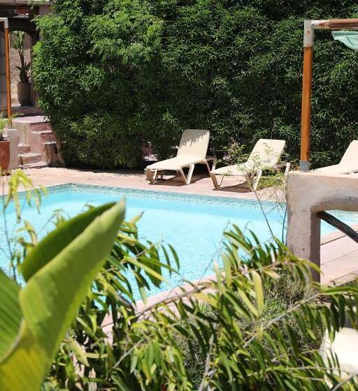 فندق Le Petit Hôtel Du Flouka