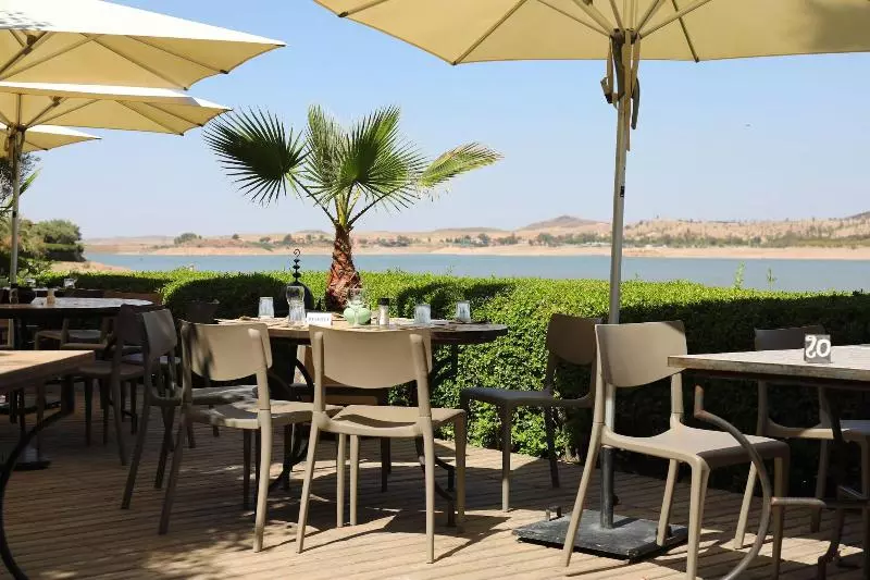 Hotelli Le Petit Hôtel Du Flouka