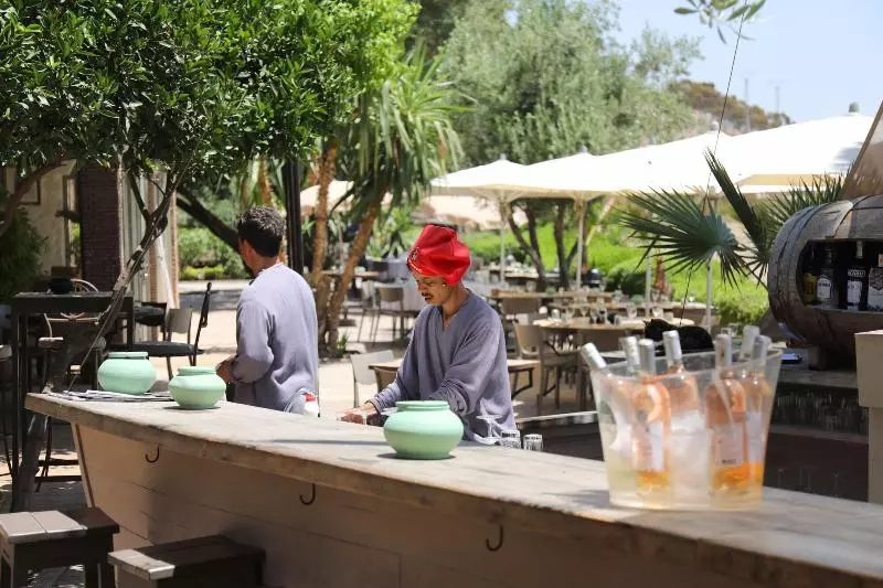 Hotelli Le Petit Hôtel Du Flouka