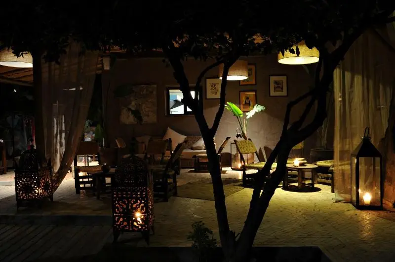 ホテル Le Petit Hôtel Du Flouka