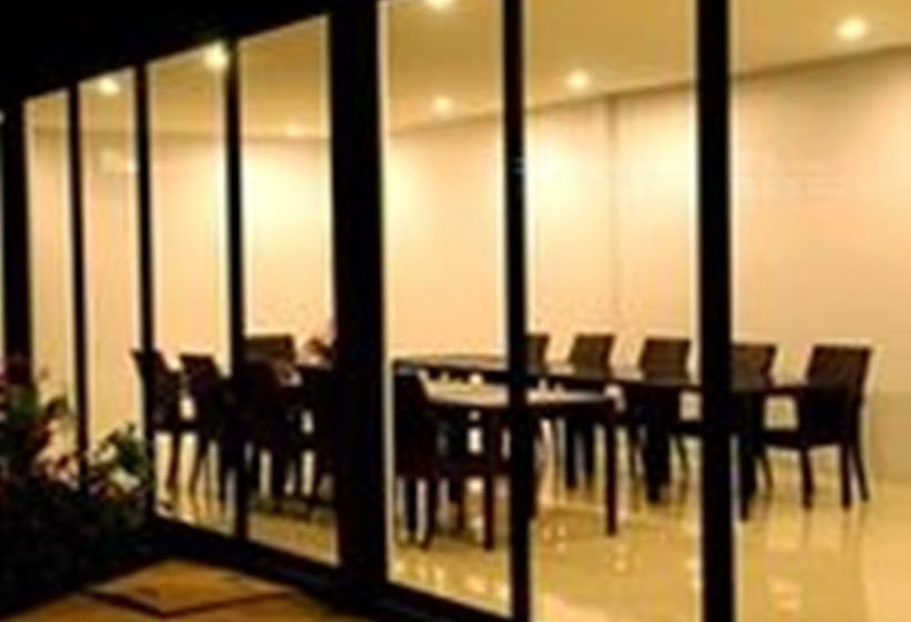 فندق Nai Yang Beach