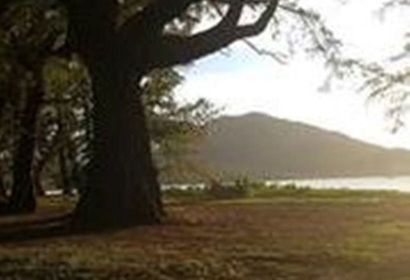 فندق Nai Yang Beach