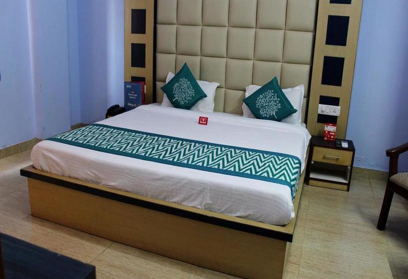 Hotel Oyo Rooms Railway Station Raja Road 1