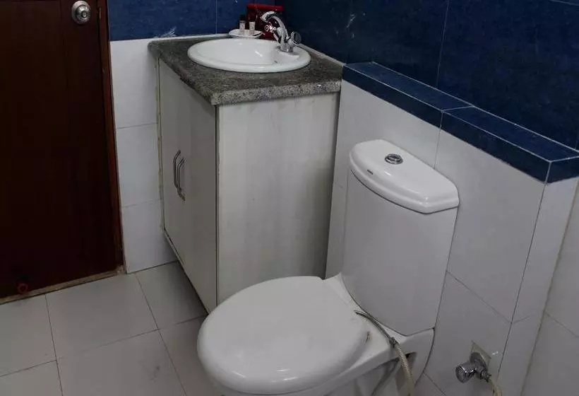 ホテル Oyo Rooms Railway Station Raja Road 1