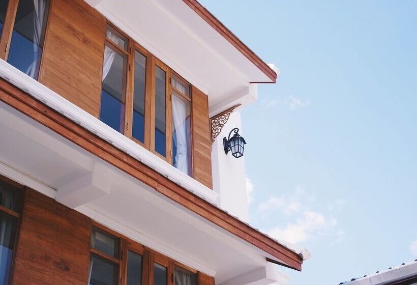 בית מלון כפרי Pai Cherkaew Boutique House