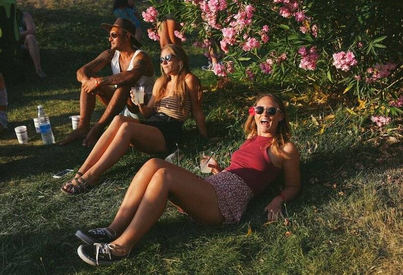 酒店 Pamplona Camping