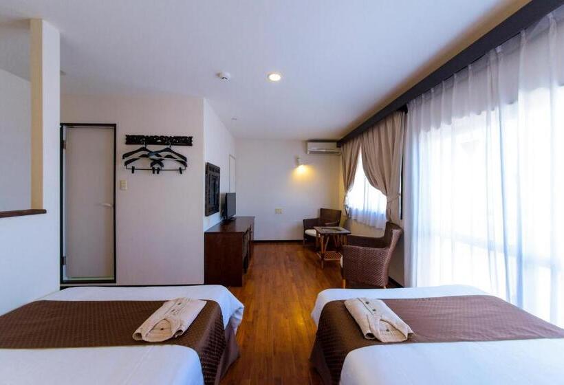 هتل Patina Ishigakijima