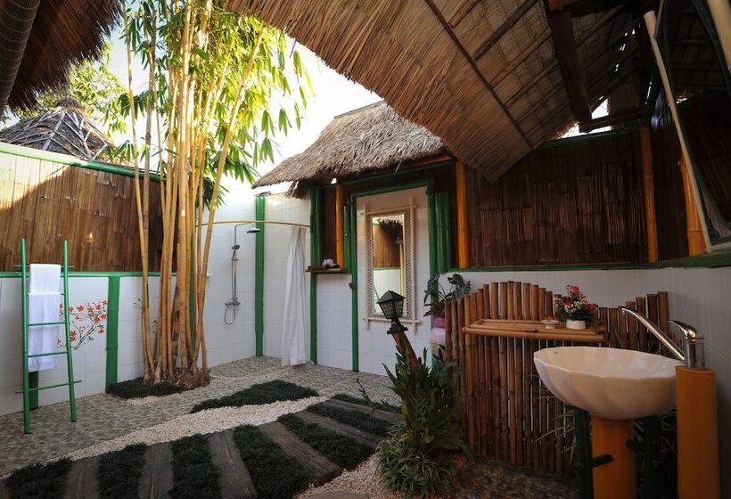 Hotelli Reewa Waree Resort