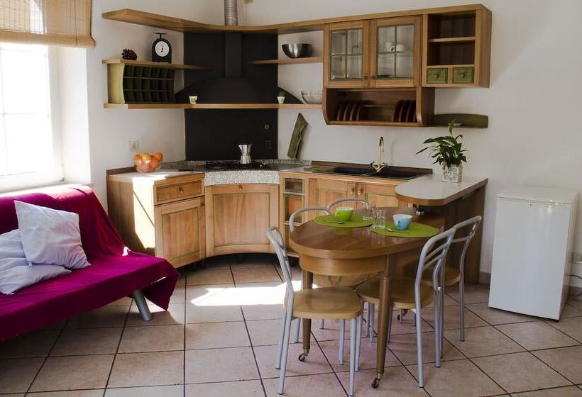 בית מלון כפרי Residence Santa Caterina