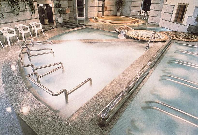 בית מלון כפרי Sky Spa Yokohama