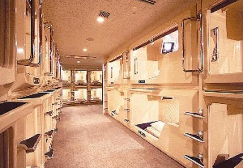 בית מלון כפרי Sky Spa Yokohama