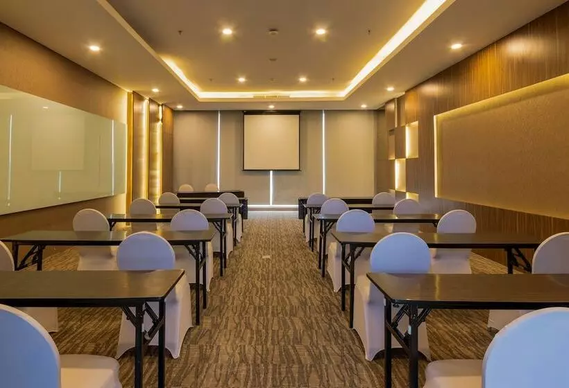 Antero Hotel Jababeka