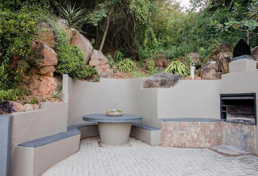 פנסיון 85 Ehmke Guesthouse