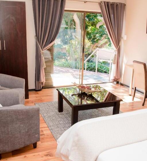 פנסיון 85 Ehmke Guesthouse