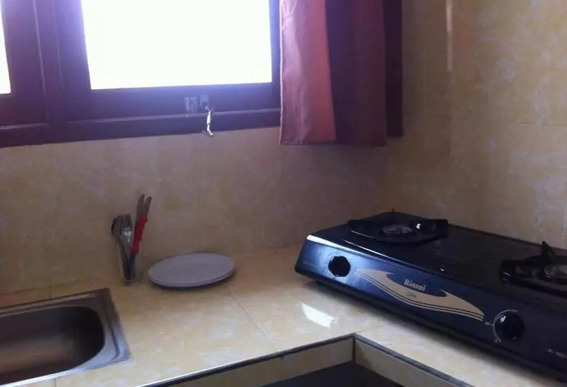 پانسیون Amed Sari Beach Guesthouse