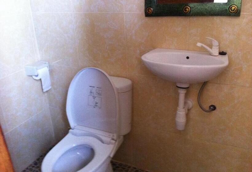 بنسيون Amed Sari Beach Guesthouse