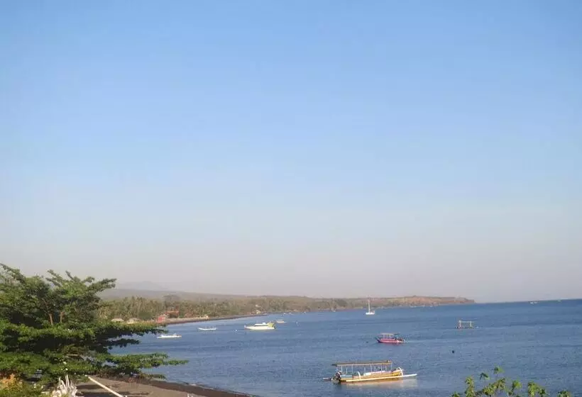 پانسیون Amed Sari Beach Guesthouse