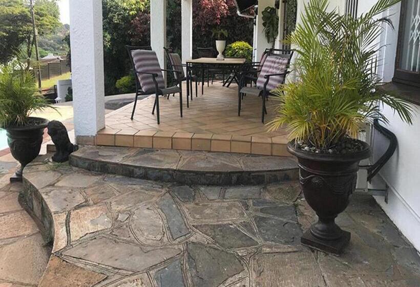 פנסיון Jr Guesthouse