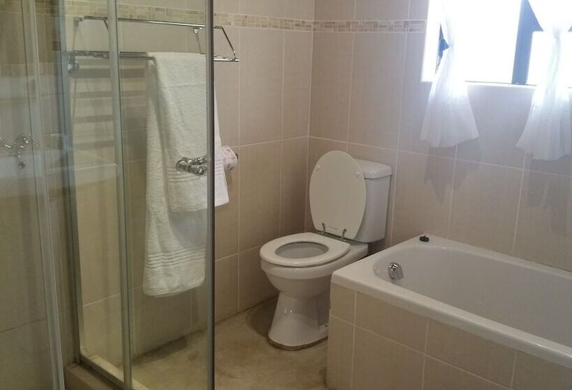 Raptors Wildlife Escapes