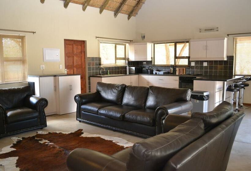 Raptors Wildlife Escapes