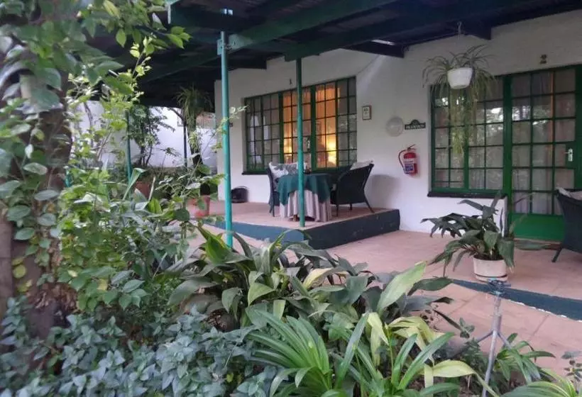 Riverbend Country House