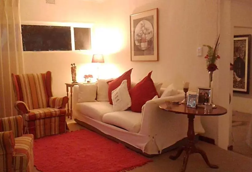 Riverbend Country House