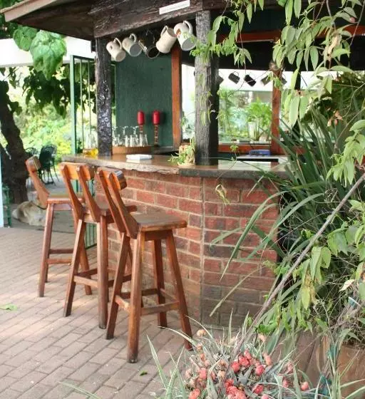 Riverbend Country House