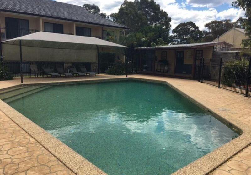 St Marys Park View Motel