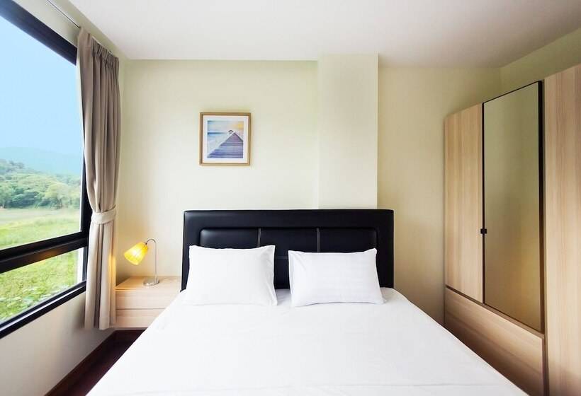 Lago Apartments By Tropiclook