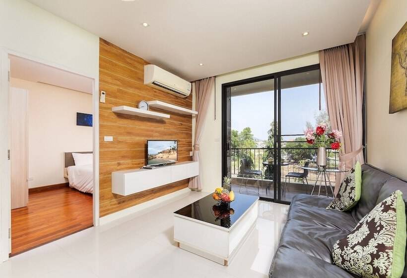 Lago Apartments By Tropiclook